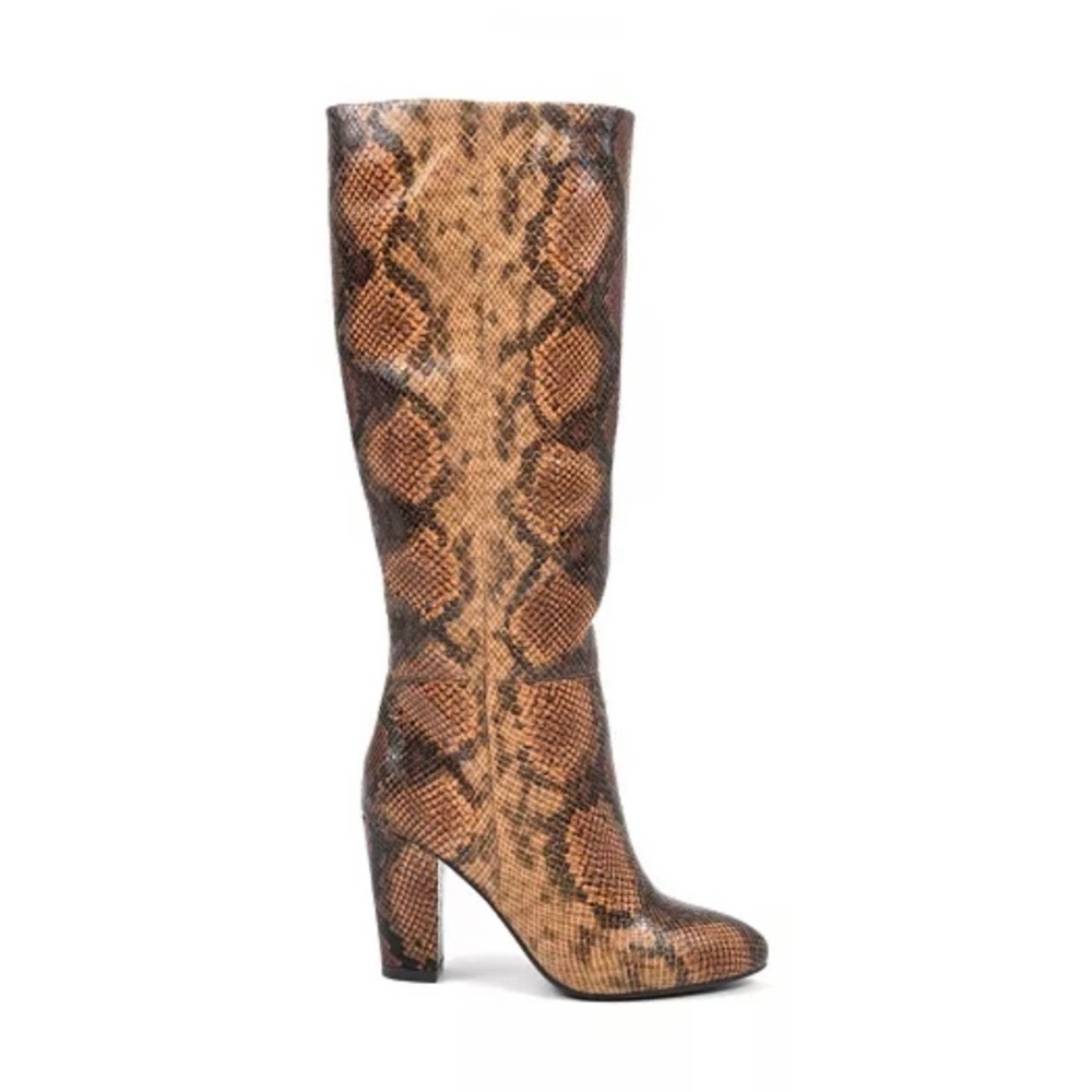 BNIB snake print knee boots size 7